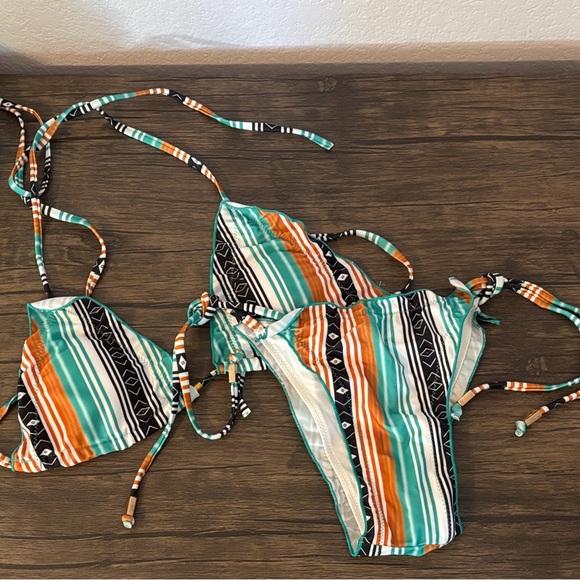 Swim bikini size medium - Picture 1 of 2